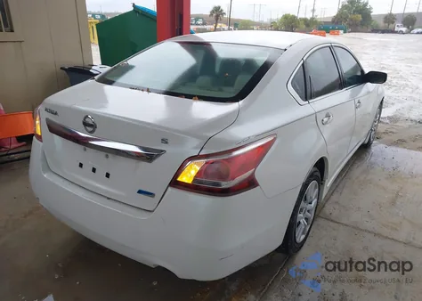 2013 Nissan Altima 2.5 S из США, поврежденный, VIN 1N4AL3APXDC122528
